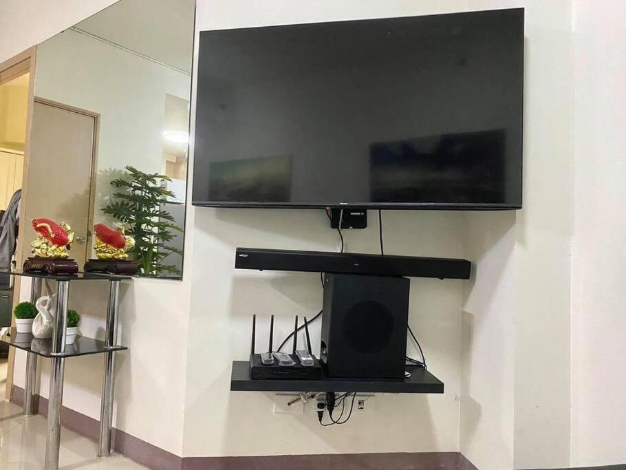 Field Residences Paranaque City Buitenkant foto